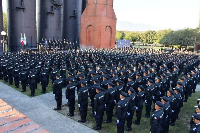 Formación institucional de Fuerza Civil